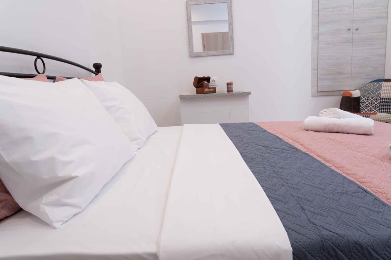 Haritos Holidays Home Pombia Экстерьер фото